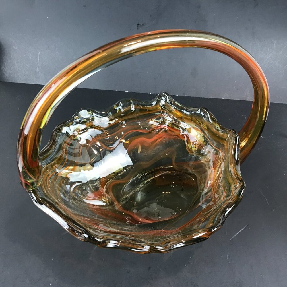 Unsigned Art Glass Basket, 10.5 x 8.5